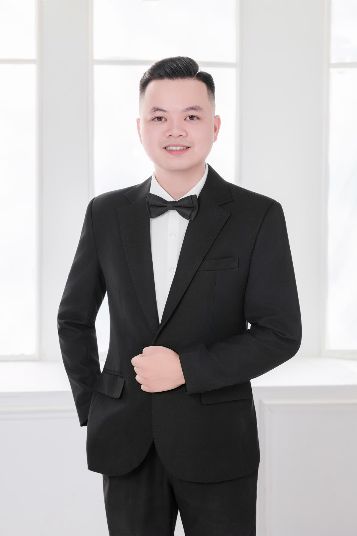 Chú rể Thân Trọng Đạt